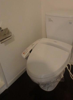 プライムアーバン初台のトイレ