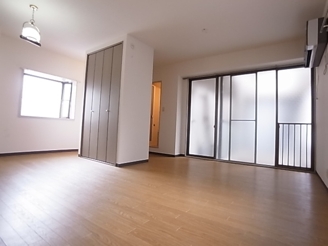 神戸市兵庫区大開通６丁目の賃貸マンション