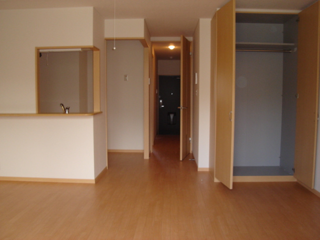 ＥＡＳＴ　１３５．２２の居間・リビング|リビング(エアコン・照明)