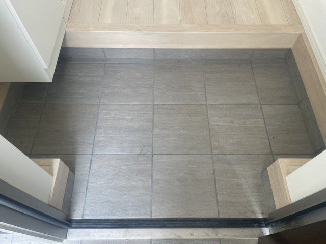 網干区大江島戸建の玄関