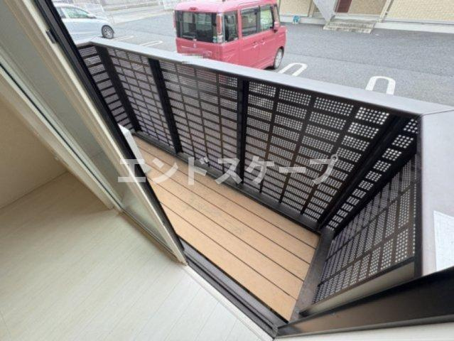 プリマヴェーラのバルコニー|高崎、前橋のお部屋探しはエンドスケープまで！お客様の理想お聞かせ下さい♪※お部屋によって色味が変わる場合がございます。