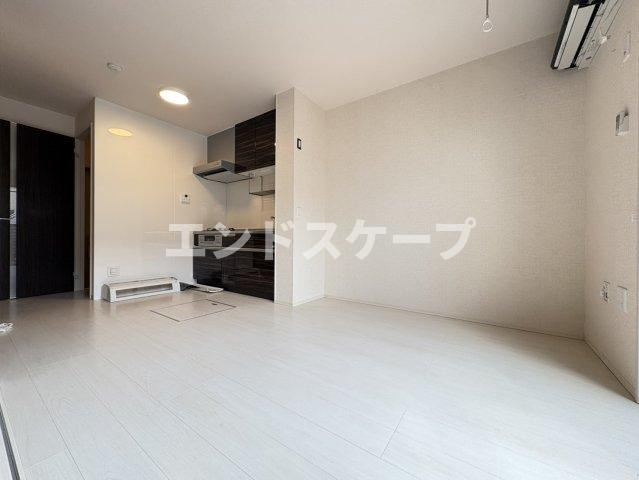 プリマヴェーラの居間・リビング|高崎、前橋のお部屋探しはエンドスケープまで！お客様の理想お聞かせ下さい♪※お部屋によって色味が変わる場合がございます。