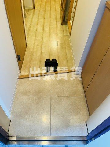 仲介手数料0円！タウンエステート新栄の玄関