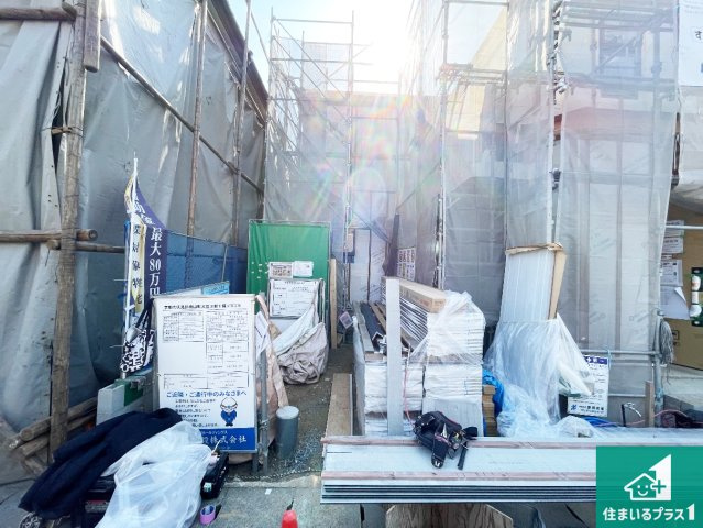 京都市伏見区桃山町大島　第3期　新築一戸建ての外観|周辺は落ち着いた街並みの住宅地！子育てがしやすい住環境です！まだ未完成ですが、現地でしかわからない事もございます。是非一度ご覧ください。