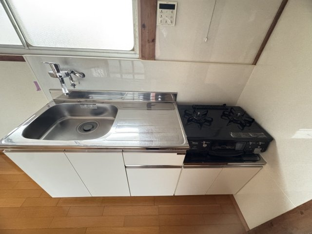 内装は落ち着いています