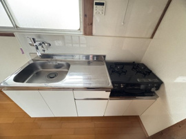 内装は落ち着いています