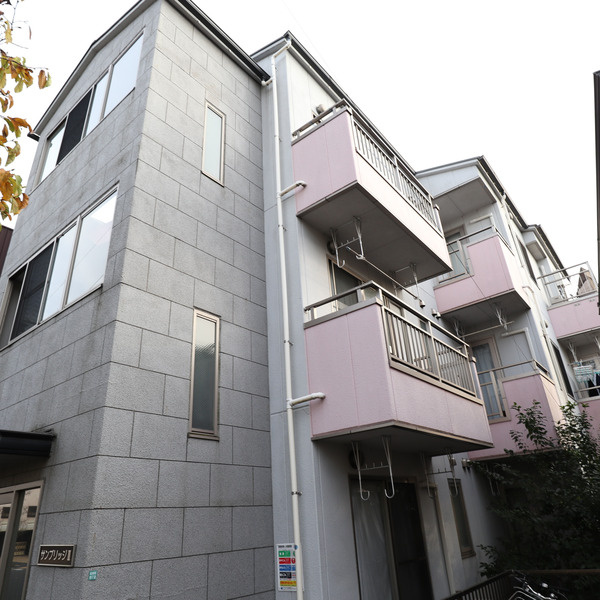 サンブリッジⅢの外観