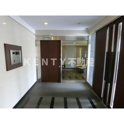 【エントランス】 | コンシェリア大森ｗｉｔｈ | ゆとりのあるエントランスです