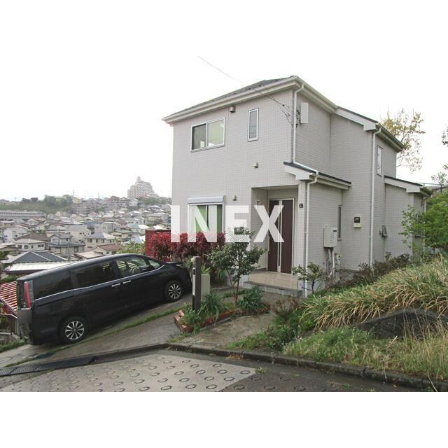 横浜市戸塚区戸塚町の一戸建ての外観