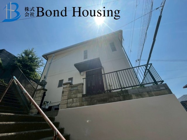 令和7年9月リフォーム完成予定　北朝霧丘2丁目　良質中古戸建の外観