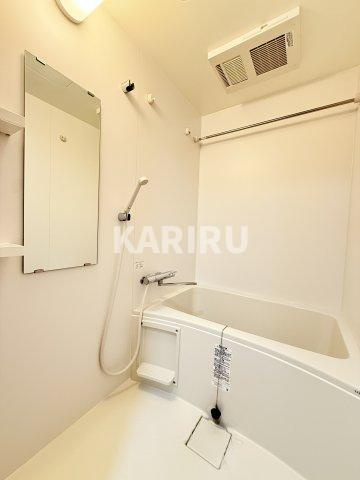 グランドロアール南巽の浴室