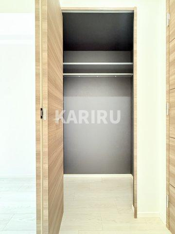 グランドロアール南巽の収納