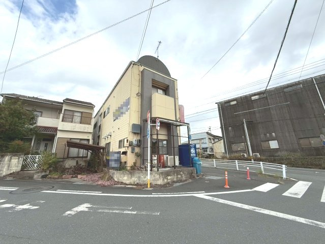 豊川市　⼀宮町貸店舗事務所の外観
