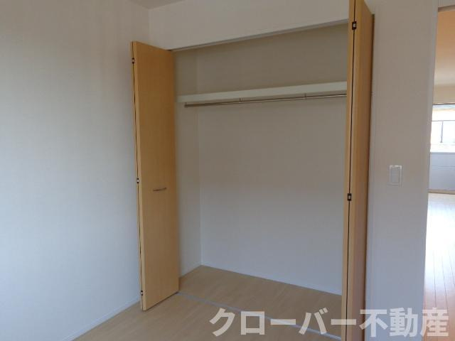 キャロット　Ｂの収納|洋室のクローゼット