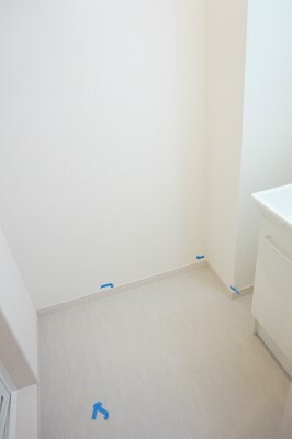 リブリ・美浜稲毛海岸の設備|スペースが確保できる洗面所です