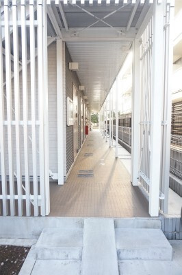 リブリ・美浜稲毛海岸のエントランス|毎日通るエントランスはこのようになっています