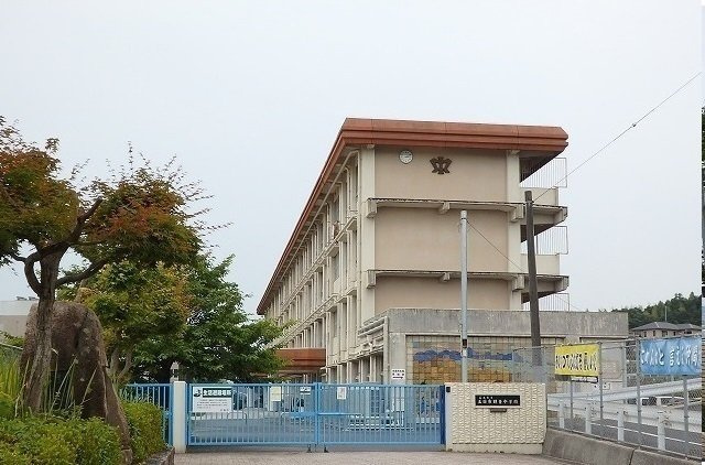 サン　フィオーレⅡの周辺|広島市立五日市観音中学校まで800m