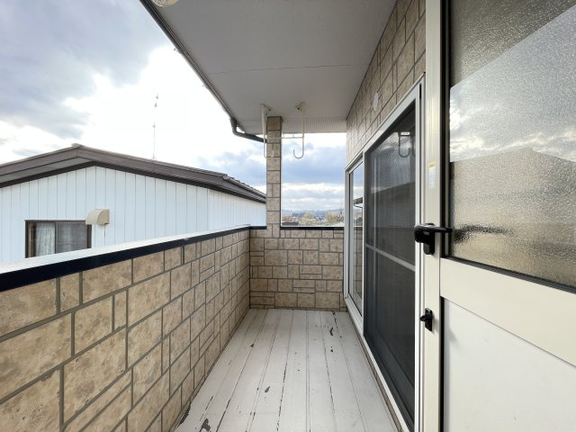 八戸市大字妙字間山のバルコニー