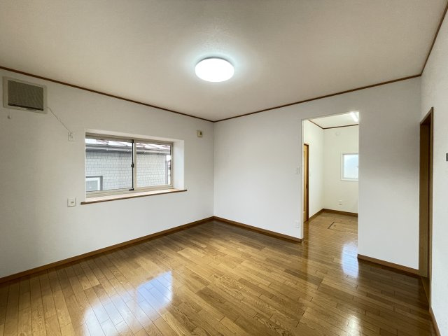 八戸市大字妙字間山の居間・リビング