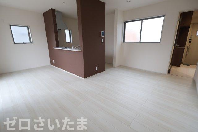 《仲介手数料無料》岩槻区西原台２丁目4新築一戸建てリーブルガーデン