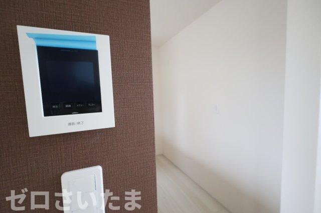 《仲介手数料無料》岩槻区西原台２丁目4新築一戸建てリーブルガーデンのセキュリティ|撮影日 2025年10月31日 14:00 雨