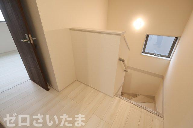 《仲介手数料無料》岩槻区西原台２丁目4新築一戸建てリーブルガーデンの内装|撮影日 2025年10月31日 14:00 雨