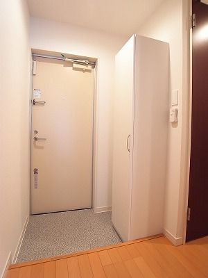 リブリ・M&Iの玄関