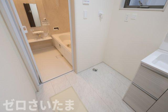 《仲介手数料無料》岩槻区西原台２丁目4新築一戸建てリーブルガーデンのランドリースペース|撮影日 2025年10月31日 14:00 雨