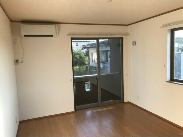 グラーティアの居間・リビング