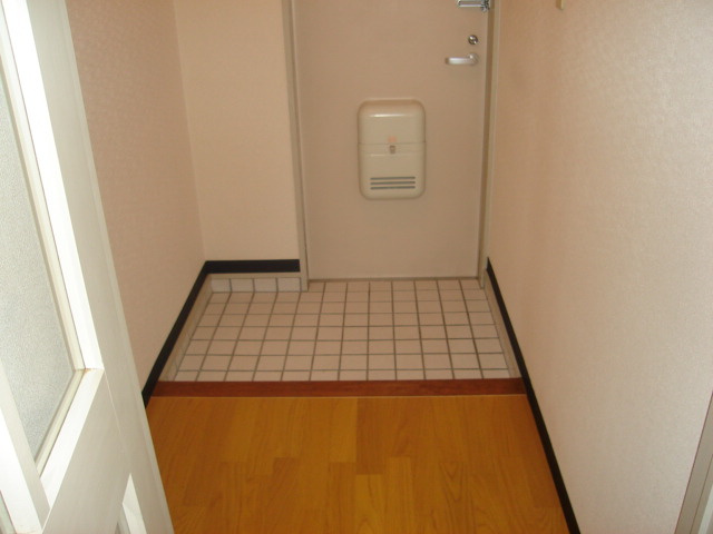 ハニーパーク高巣の玄関|玄関（イメージ）