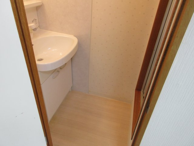 サンシャイン731の洗面所