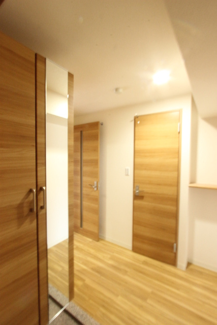 ラトレ白鳥の玄関