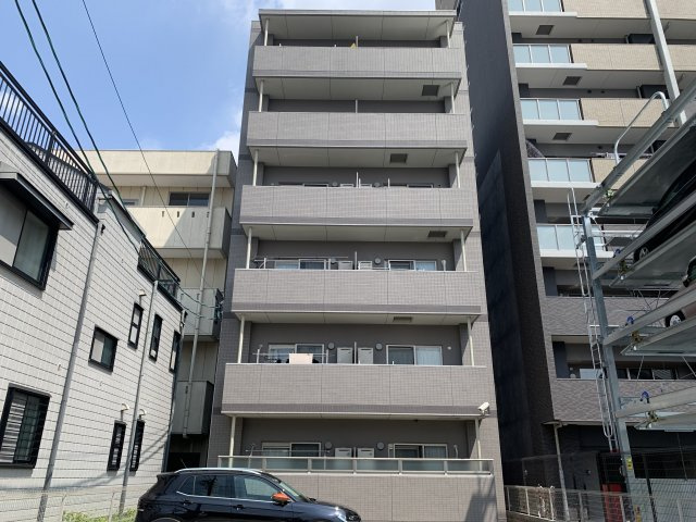 ラトレ白鳥の外観