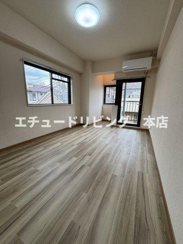 レヂオンス清瀬の洋室