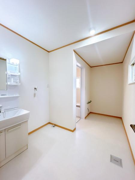 三戸郡三戸町大字同心町字古間木平の内装|リフォーム前