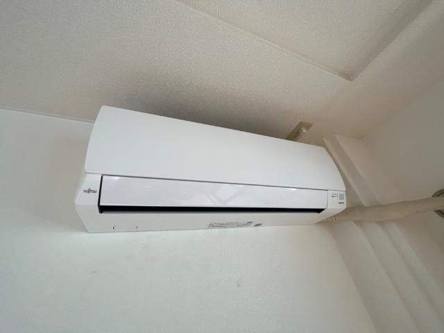 プレザンス西山本の設備|エアコン