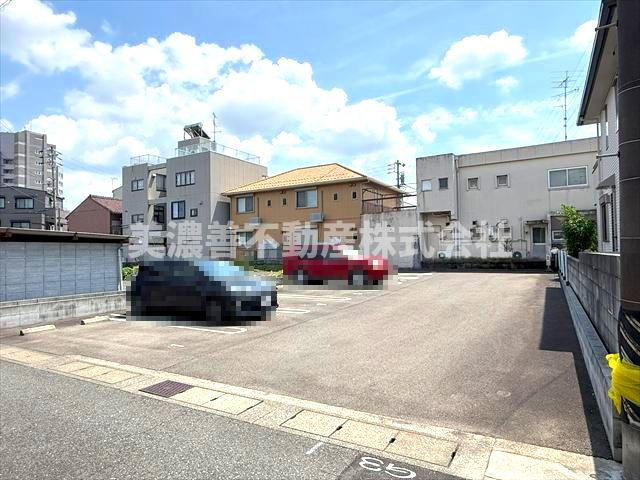 ６５５１１　岐阜市菊井町土地