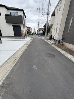 【前面道路含む現地写真】 | きれいに整備された前面道路です♪