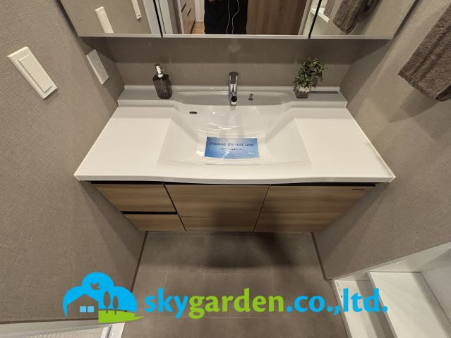 グレーシア湘南平塚海岸の独立洗面台