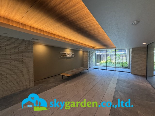 グレーシア湘南平塚海岸のエントランス