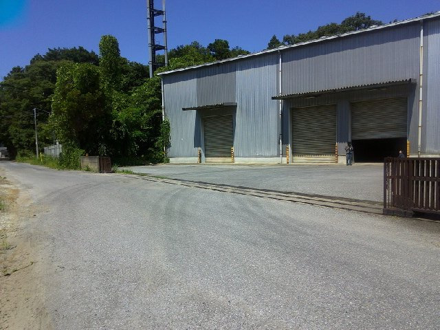野田市船形の倉庫の外観