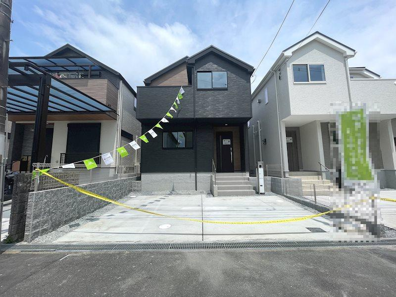 渚東町　新築一戸建ての外観|新しい生活にいかがでしょうか？外観はお住まいの顔になります。こだわりたいポイントですね。外壁塗装や屋根塗装のご相談も承っております。
■現地内覧・資金計画相談・住宅ローン相談もお問合せ受付中■