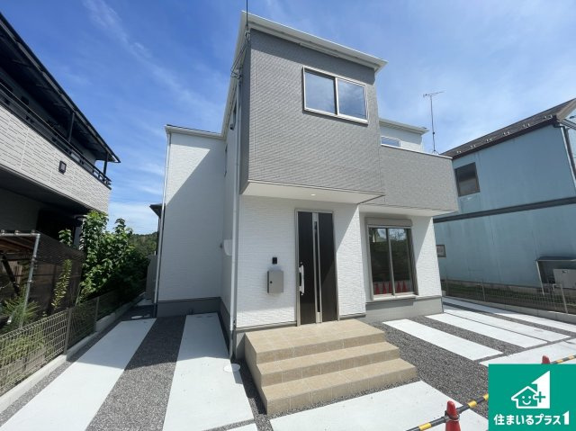 湖南市下田　第2期　新築一戸建ての外観|安心の10年保証！外観を美しく保ち、雨水で汚れを落とします！気になることがありましたら、お気軽にお問い合わせください！