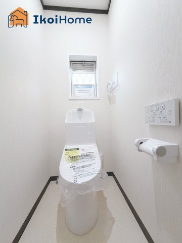 明石市北朝霧丘2丁目　中古戸建のトイレ|●年中無休：当日予約可●ウォシュレット、暖房便座、脱臭機能も標準装備。