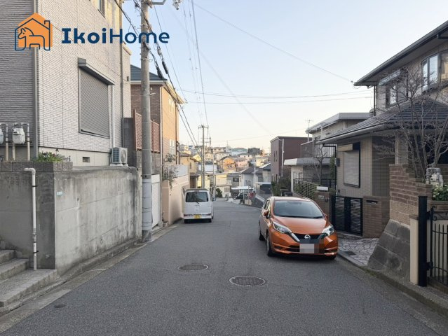 明石市北朝霧丘2丁目　中古戸建の玄関|～ご見学に関して～平日や夜間でもご案内可能。決まったお時間で身動きが取れない方も臨機応変に対応します