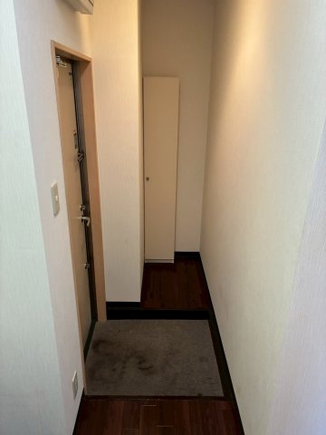 はとやマンションの玄関