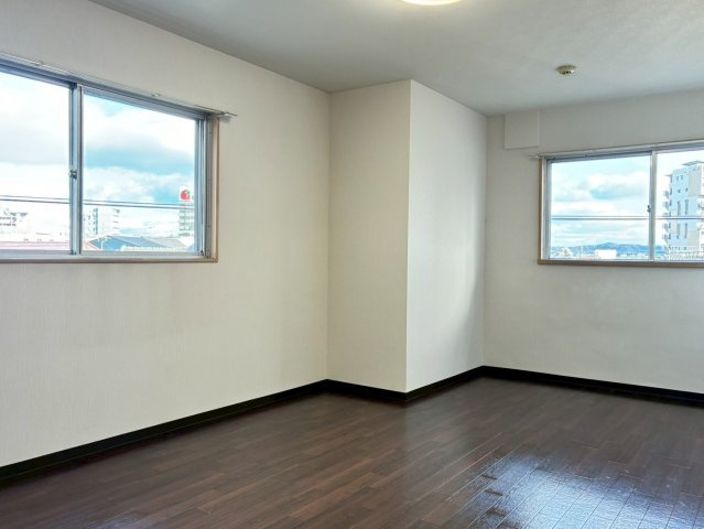 はとやマンションの寝室