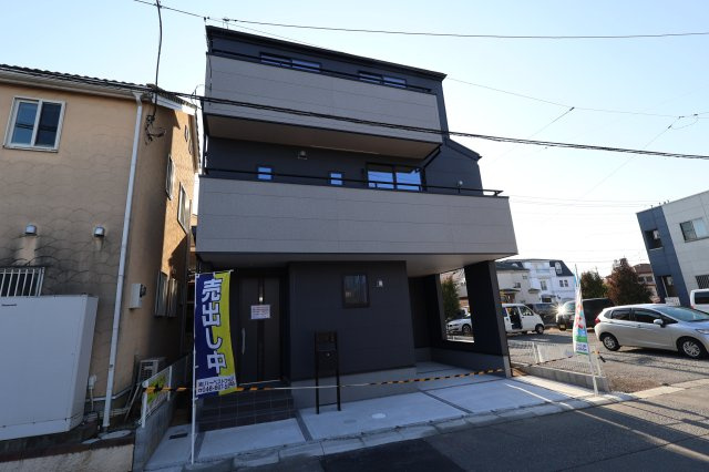 《仲介手数料無料》見沼区大字東門前330-4(全1戸)新築一戸建てリーブルガーデンの外観