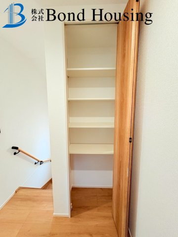 「お車3台駐車可」「敷地60坪以上」秋葉台2期 1棟の収納