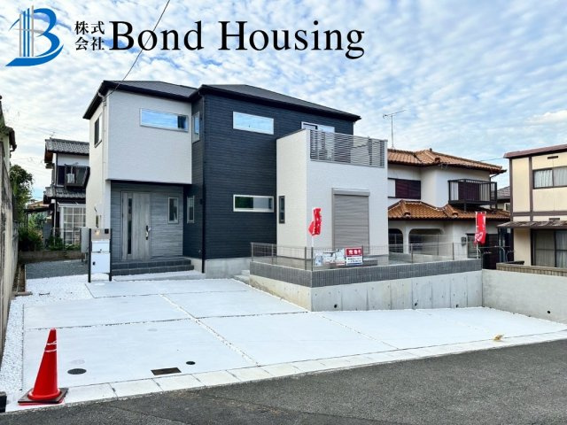 「お車3台駐車可」「敷地60坪以上」秋葉台2期 1棟の外観